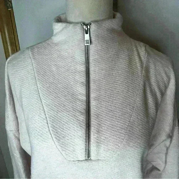 Sweaty Betty Cropped 1/2 Zip Sweatshirt Pullover Women 12 Pink Athleticwear - Picture 2 of 9